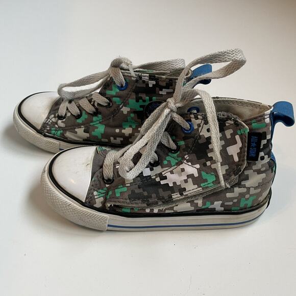 Converse Pixelated Camo High Tops - Picture 1 of 4